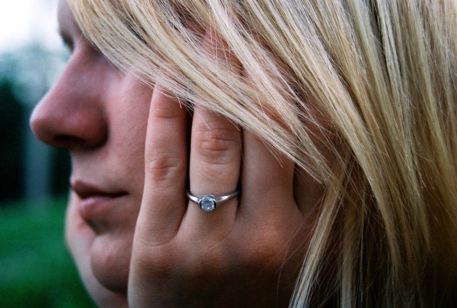 wedding-ring-1556673-1280x864